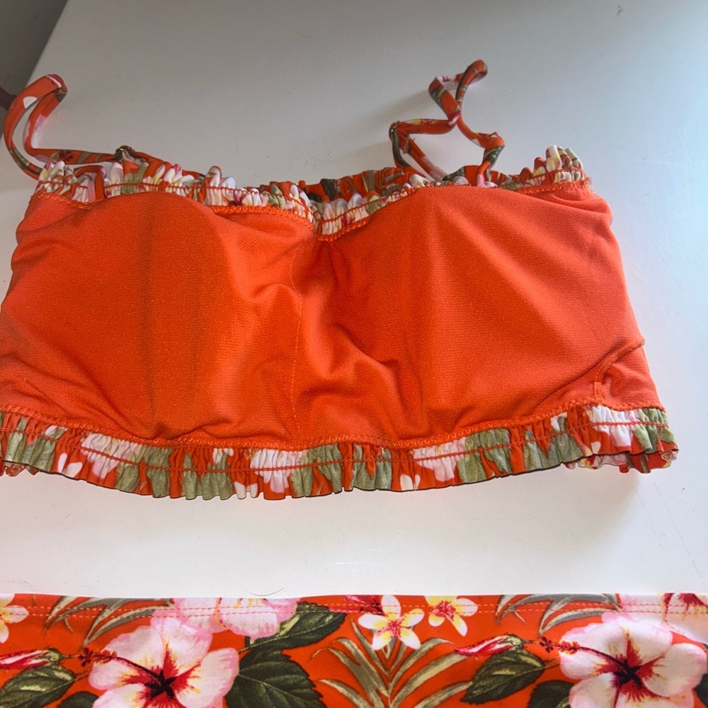 Floral Red Bikini Set - Picture 6 of 7